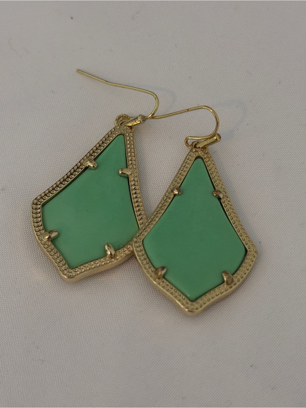 Kendra Scott Gold-Tone Turquoise Drop Earrings